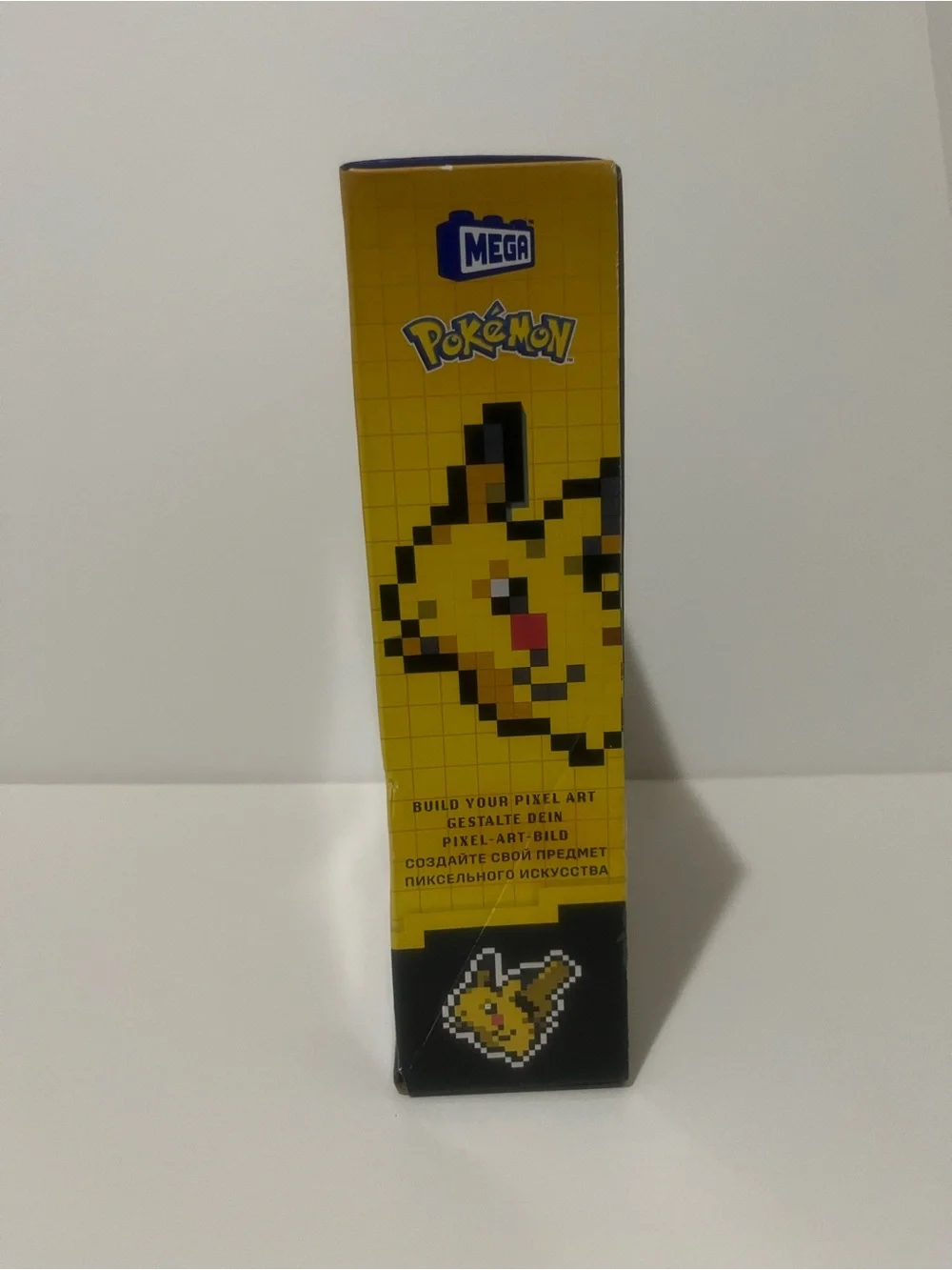 Mega Pokémon Pikachu Pixel Art Kit - Yellow Pixel Pikachu